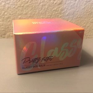 touch in SOL: skin balm